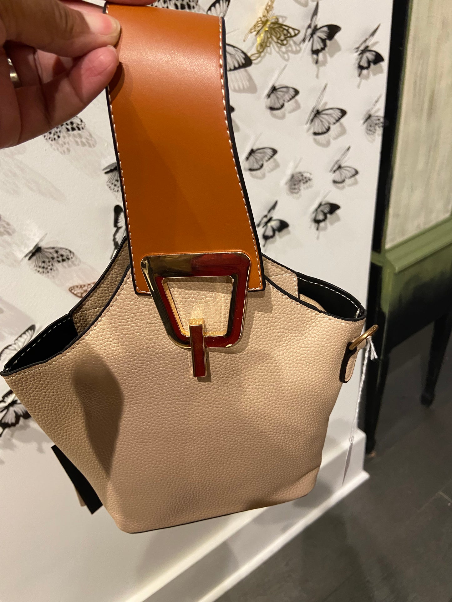 Small bag W/Strap