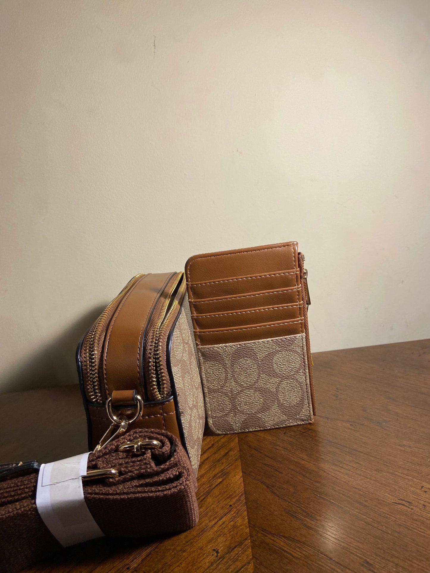 2 IN 1 Crossbody W/Small Pouch