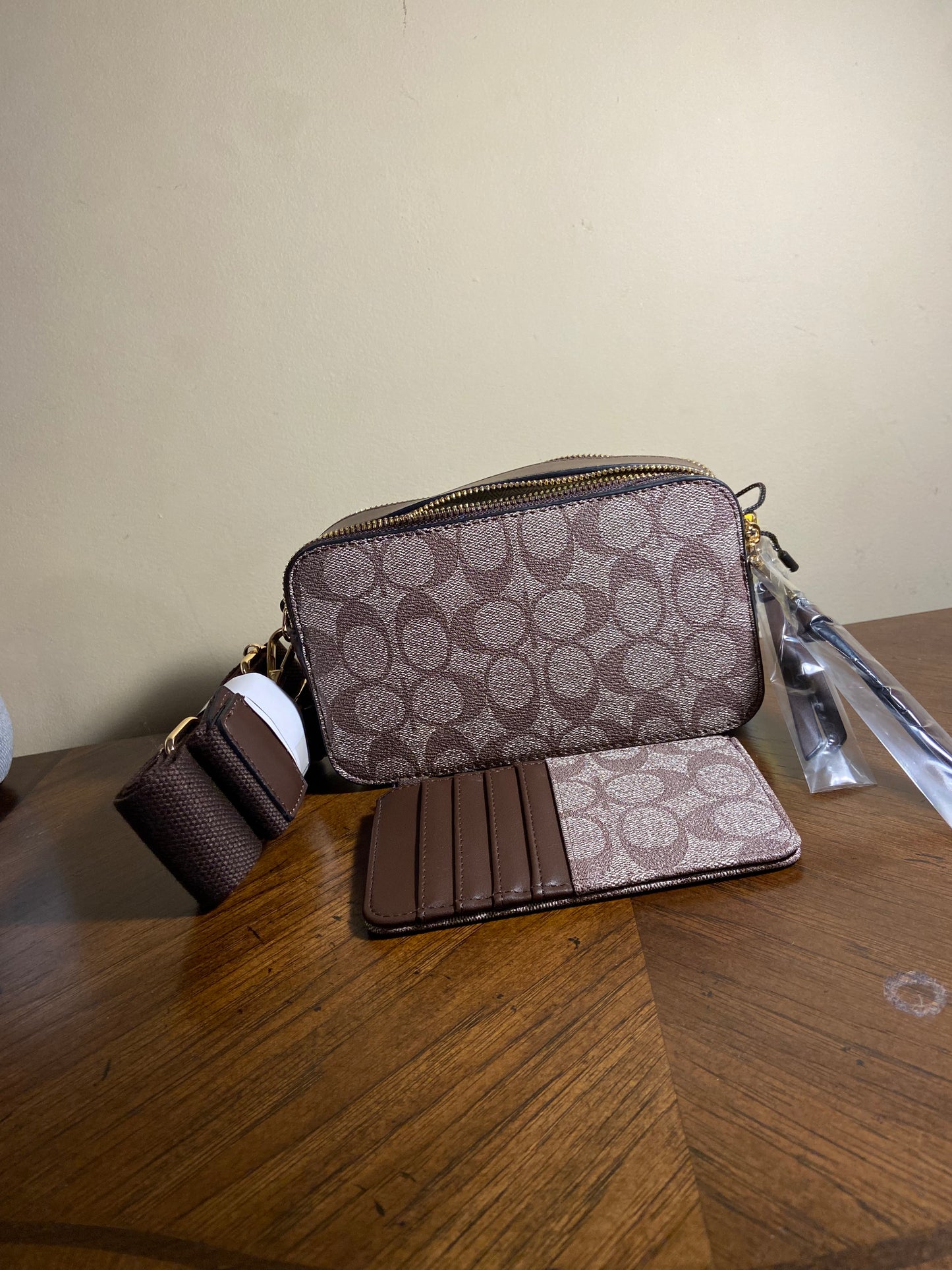 2 IN 1 Crossbody W/Small Pouch