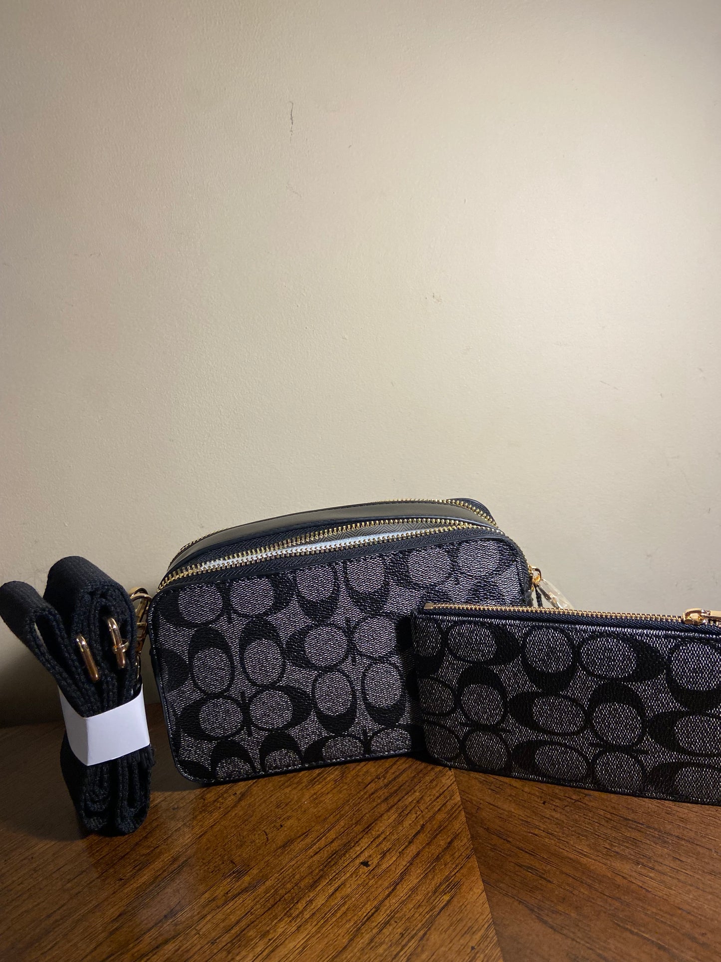 2 IN 1 Crossbody W/Small pouch